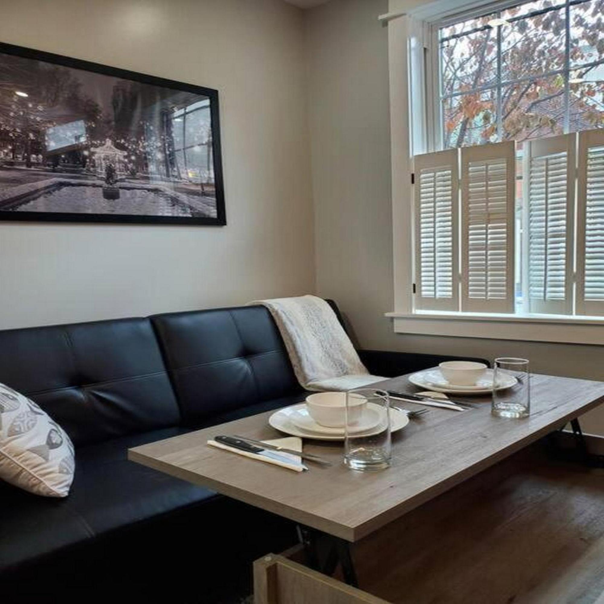 Fun Fishtown Rowhome - Sleeps 4 Holiday home